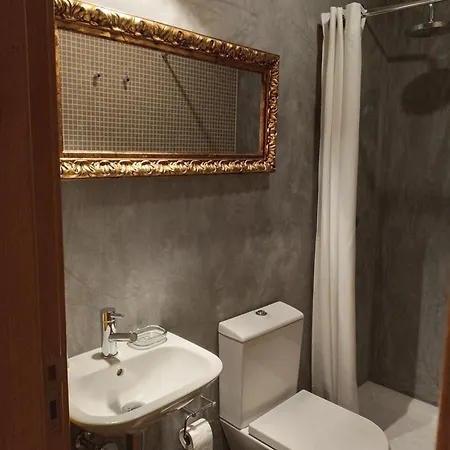 Apartamento 10º Esquerdo *