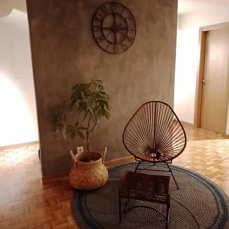 10º Esquerdo Apartamento